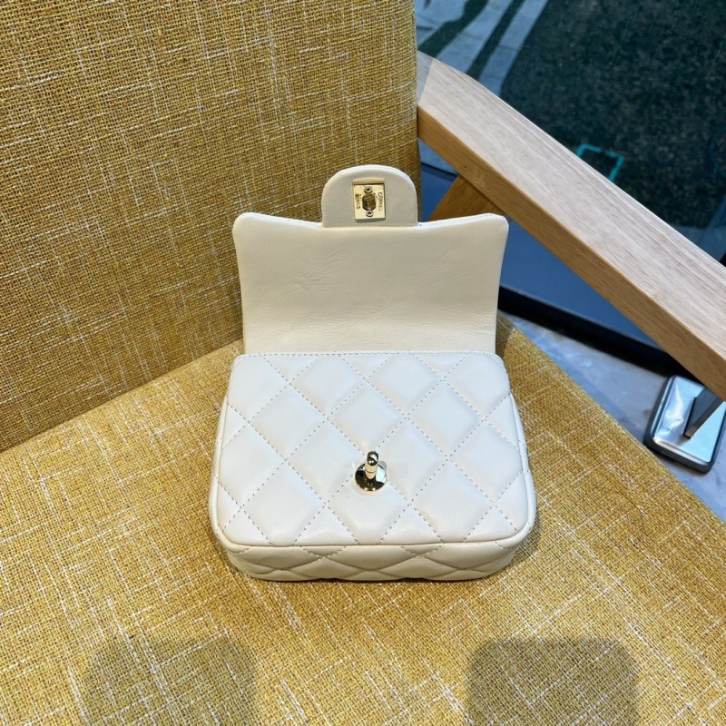 Ch**el satchel bags